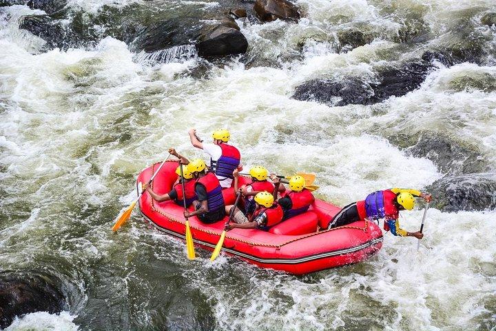 Rafting D'aventure À Kitulgala De Negombo
