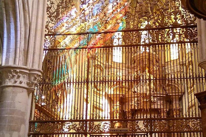 Excursion d'une journée à Cuenca au départ de Madrid avec visite de la cathédrale