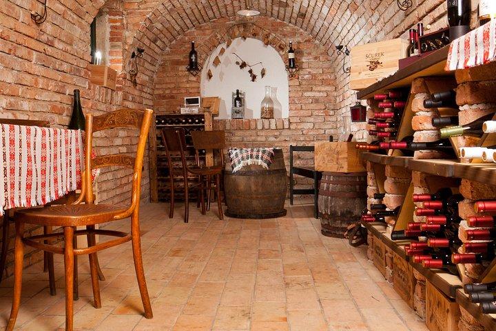 Hotel Triglav Bledのワインセラーでのスロベニアワインの試飲