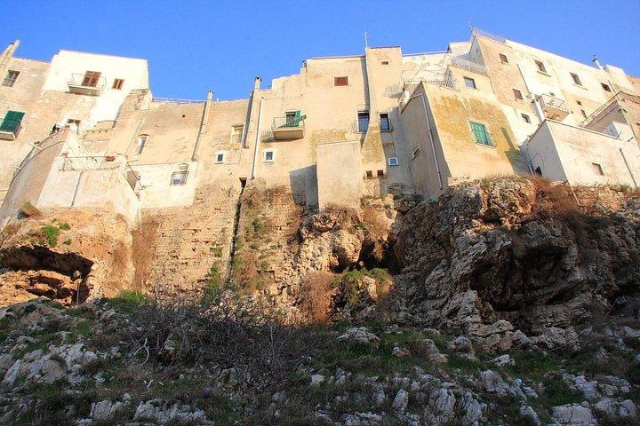 Walking tour Polignano a Mare
