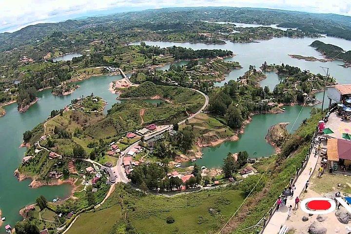 El Peñol and Guatape Private Tour from Medellin