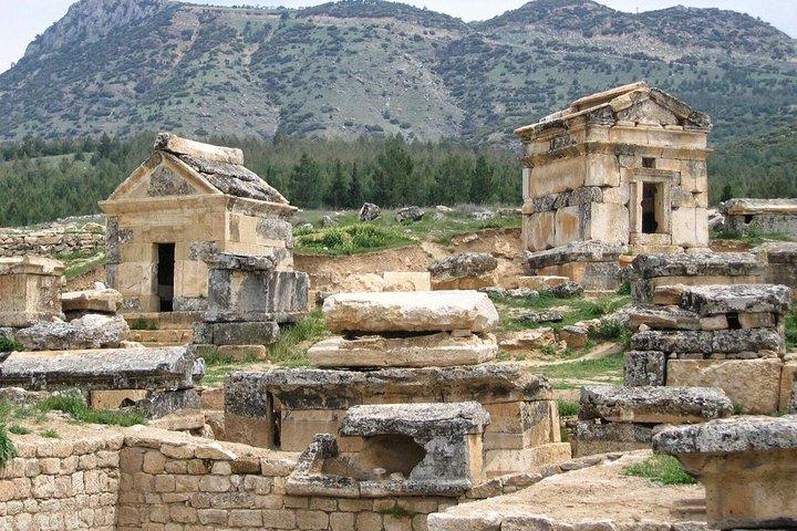 Excursão a Pamukkale e Hierápolis com guia especializado de Kusadasi
