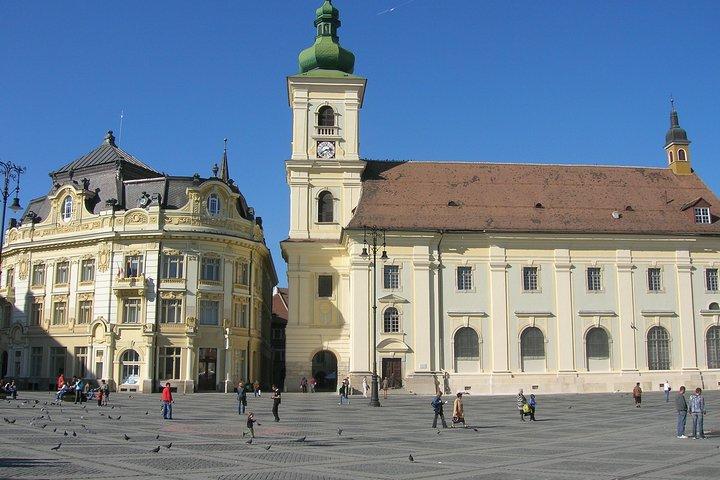 トランシルバニアのサクソン遺産：Cluj-Napocaからの日帰り旅行