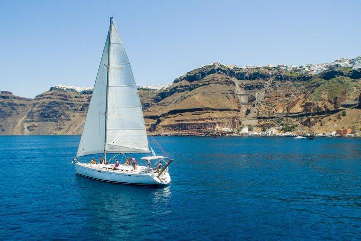 Morgen Caldera Segeln Kreuzfahrt