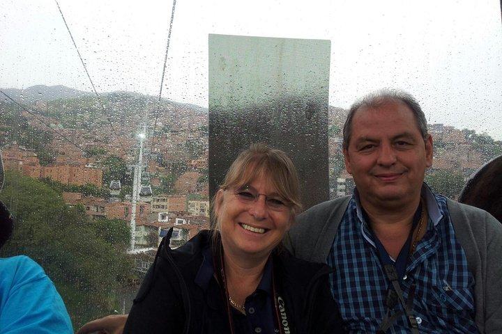 Medellin Metro Tour med transport inklusive Fernando Botero's Plaza