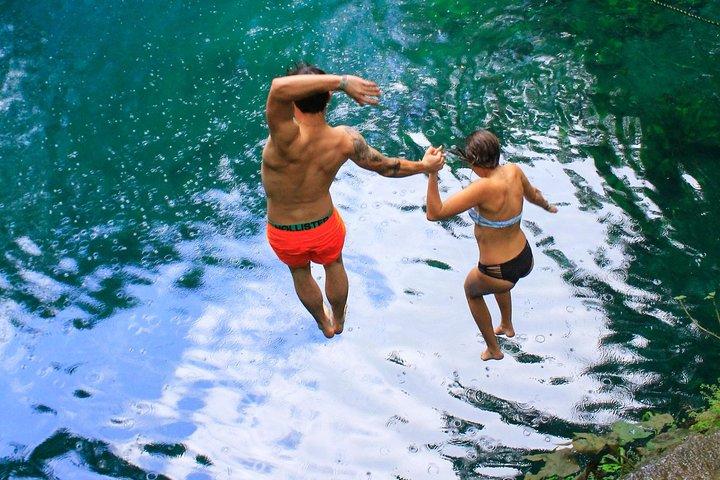 Aventure à Puerto Morelos : VTT, tyrolienne, exploration des cénotes