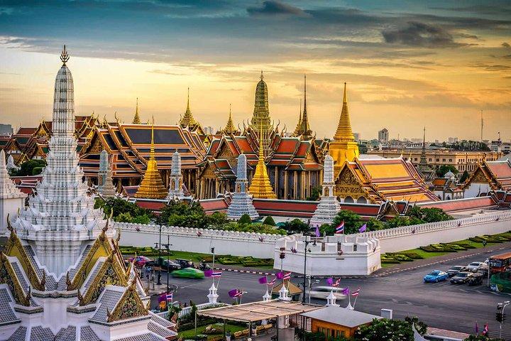 Excursión al Gran Palacio de Bangkok con cómodo traslado al hotel