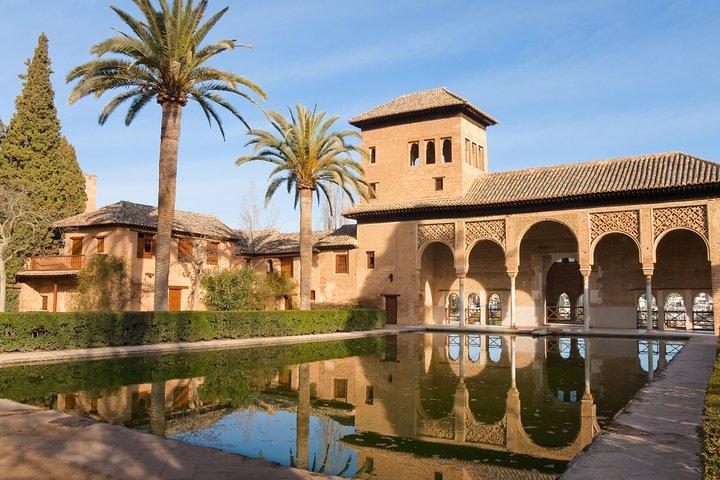 Hoteller i nærheden af Alhambra & Generalife Gardens