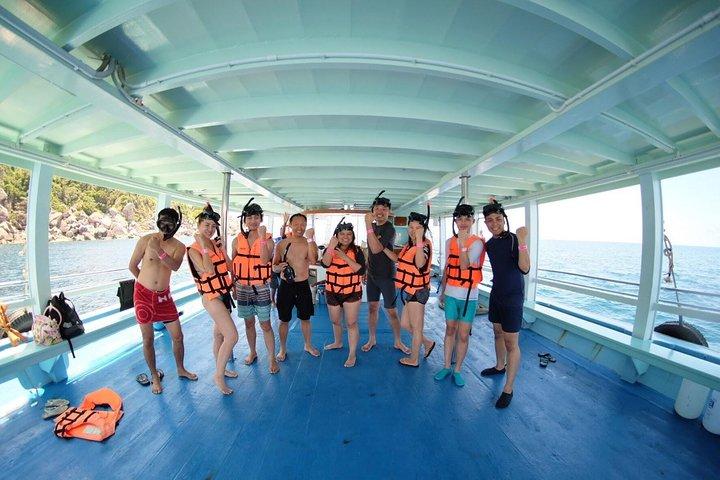 Snorkel Tour a Koh Nangyuan e le baie nascoste di Koh Tao a bordo dell'Oxygen