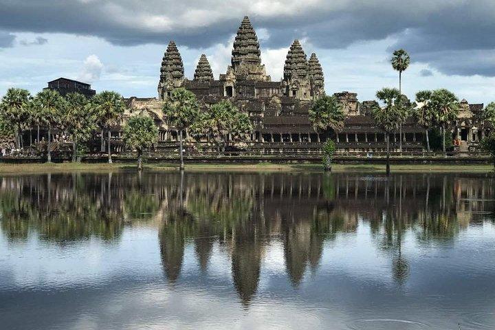 Angkor Wat Private bike tour avoid the crowds