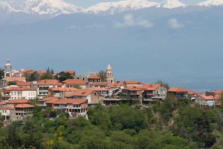 Hela dagen privat vintur i Kakheti-regionen med lunch och 3 vinprovningar