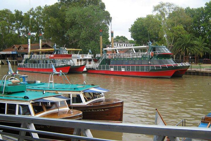 Tigre Delta com passeio de barco e almoço