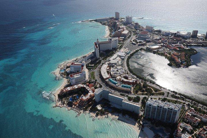 Transfert privé de l'aéroport de Cancun à la zone hôtelière de Cancun