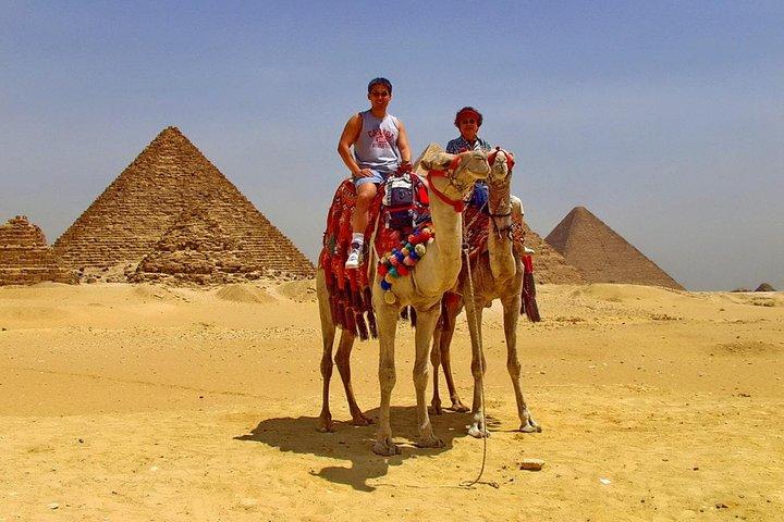 Privat tur till Giza Pyramider & Sphinx, Saqqara & Dahshur