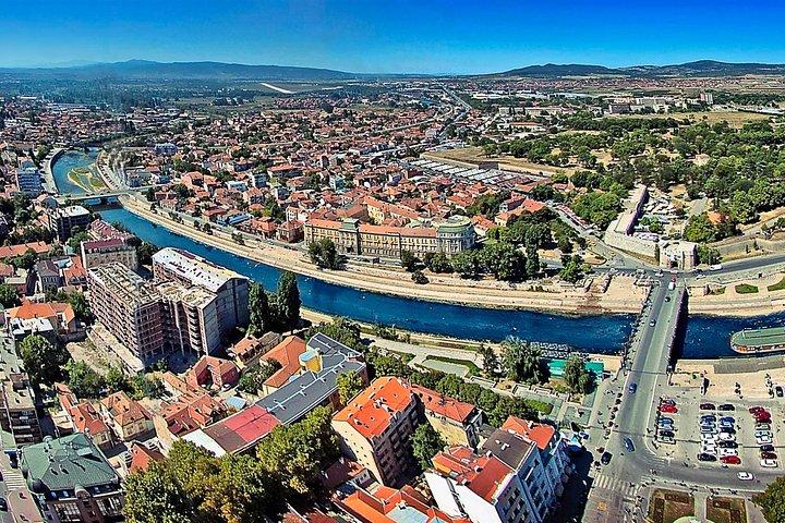 Sur de Serbia: viaje privado de día completo a Niš desde Belgrado
