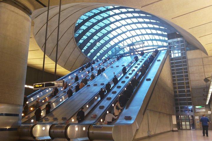 Visite à pied des secrets du métro de Londres en petit groupe