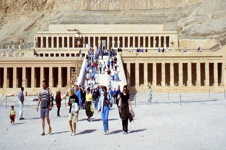 Private tour to Luxor West Bank, Kings Vally, Hatshepsut, Memnon