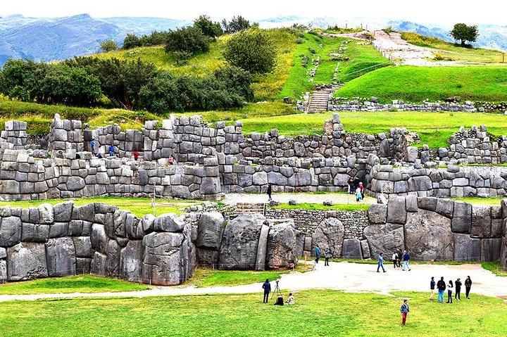 Visite privée d'une journée de Pisaq, Sacsayhuaman, Qenqo, Pukapukara et Tambomachay