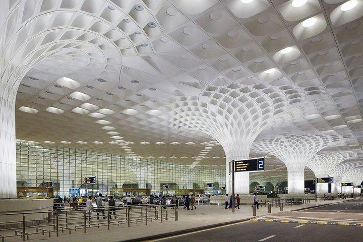 自家用車でのムンバイ空港送迎