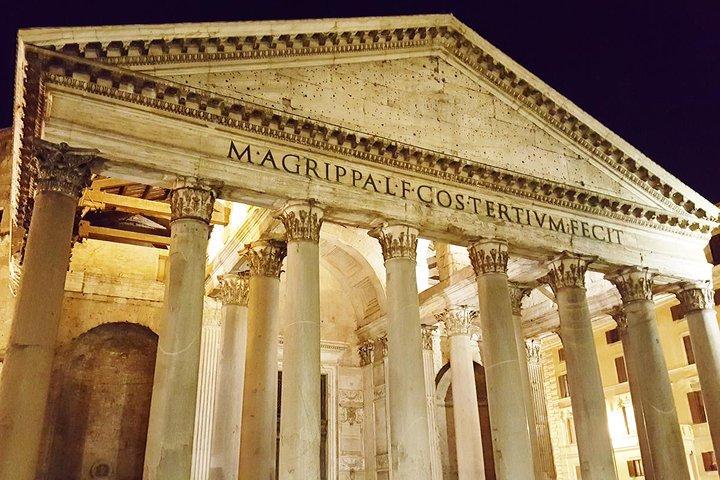 Tour nocturno amigable para los niños de Roma con helado y pizza