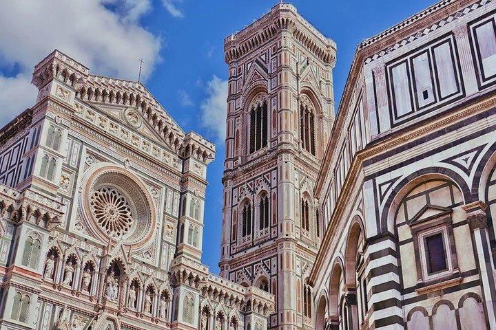 Topo do Campanário de Giotto e todos os museus da Catedral de Florença