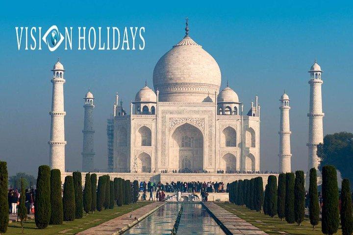 Tagesausflug nach Taj Mahal & Agra Fort von Delhi mit dem Auto