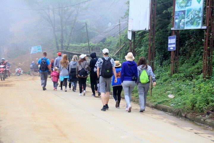 Sapa Easy Trekking Villages 2 giorni, 1 notte: Pasti, Guida locale, Hotel 3 stelle
