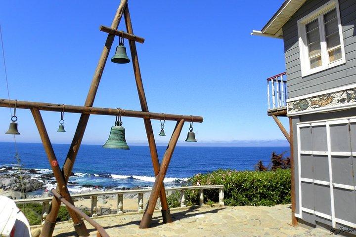 Küstenzauber und Weinbergglück mit Isla Negra und Undurraga