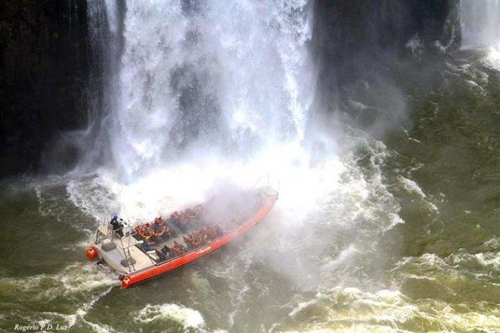 Överför IGU & Iguassu Falls Brasilianska sidan & Macuco Boat Safari