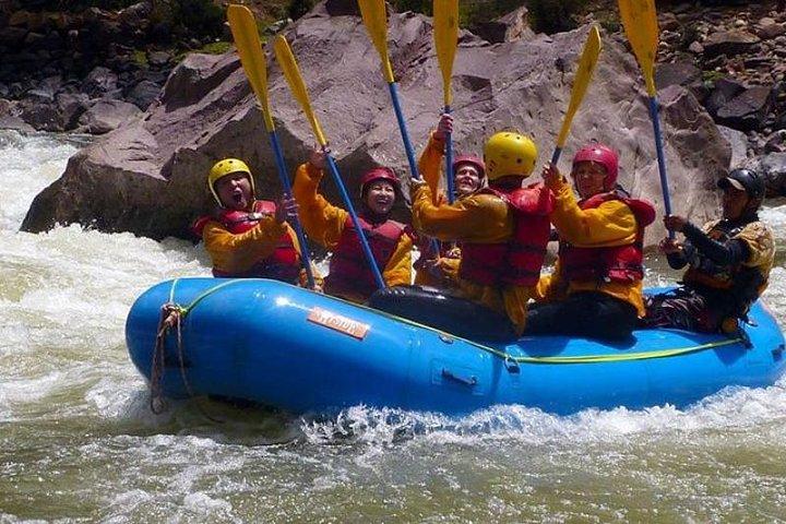 River Rafting a Cusco