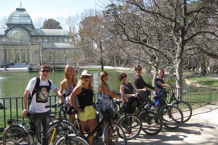 Fahrradverleih mit Telefonhalter und Selbstführung