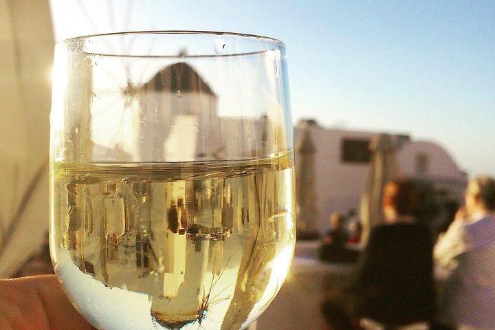 Tour de vinhos de Santorini com pôr do sol em Oia