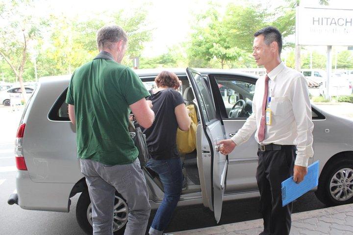 Privater Abreisetransfer - Hotel in Hanoi zum Flughafen Hanoi