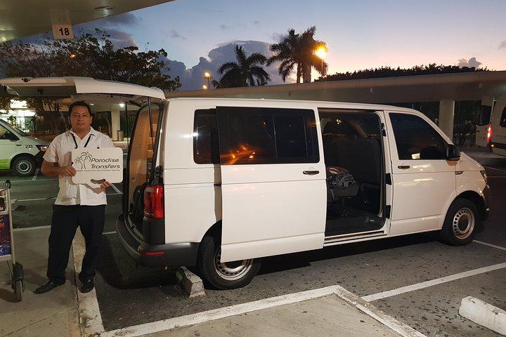 Envägs privat Tulum-transfer till eller från Cancuns flygplats