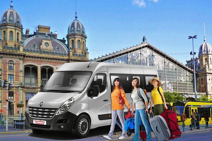 Budapest Flygplatstransfer - retur (ankomst och avresa) med rabatt