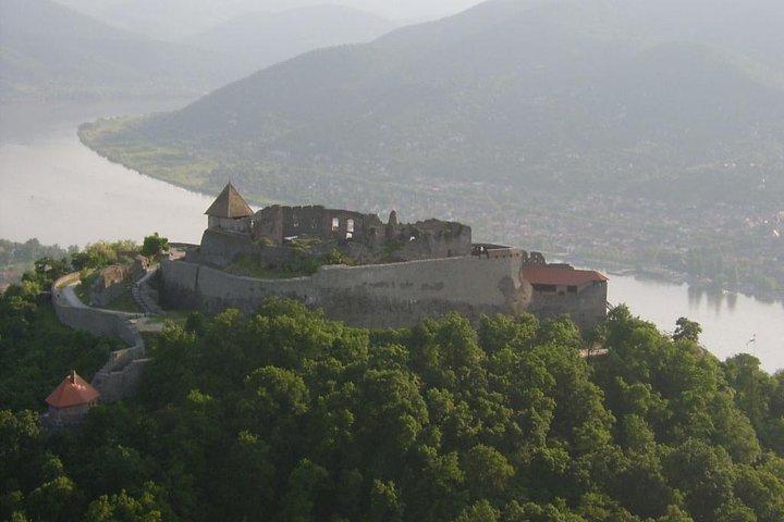 Tour privé de la courbe du Danube - journée complète