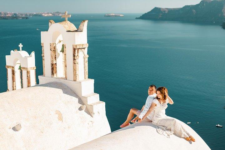 Santorini de carro com um local: vinícolas, vistas e pontos escondidos
