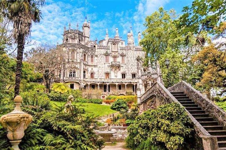 Visita guiada a Sintra, Pena, Regaleira, Cabo da Roca y Cascais