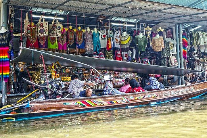 Explore o mercado flutuante da Tailândia com o Paddle Boat Adventure
