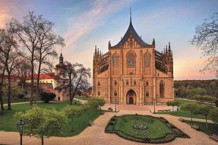 Kutna Hora & St Barbara Katedral & Ossuary