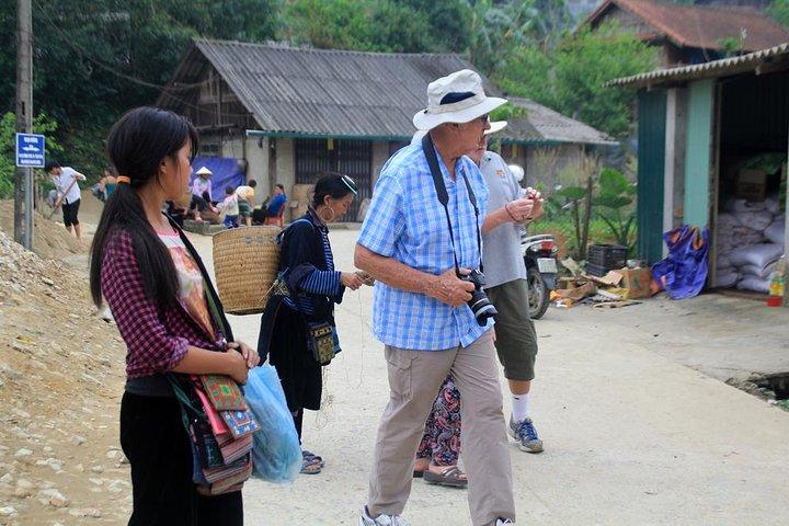Sapa Easy Trekking Villages 2 giorni, 1 notte: Pasti, Guida locale, Hotel 3 stelle
