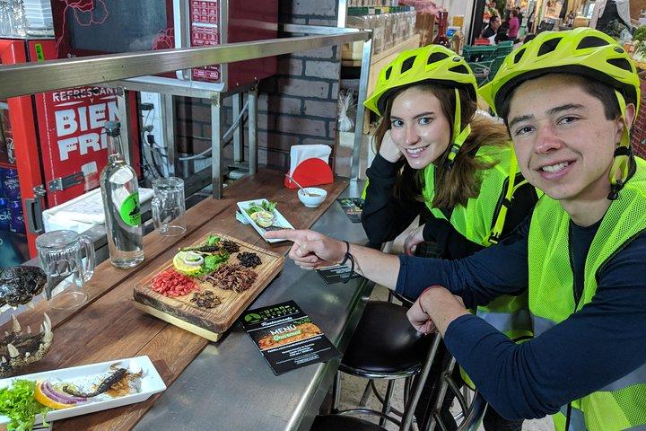 Foodie LoversとトレンディなCDMX E-バイクツアー