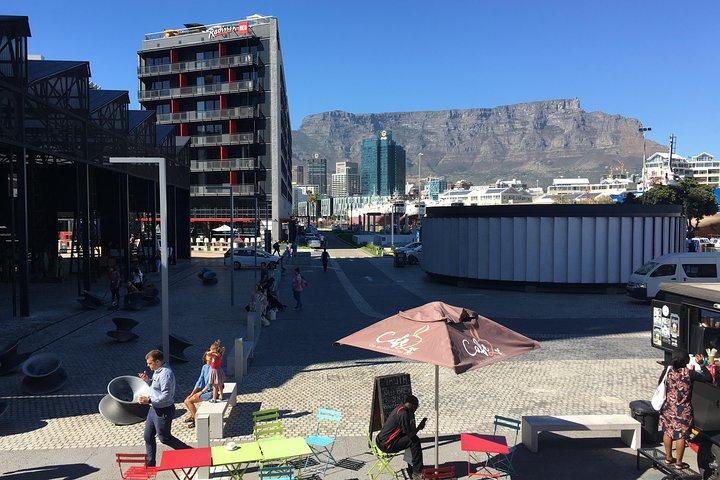 Robben Island Tour with interesting stops in Mandela footsteps