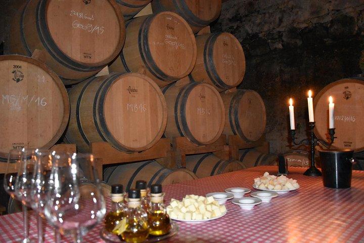 Privé Hvar-wijnproeverij met traditioneel diner / lunch