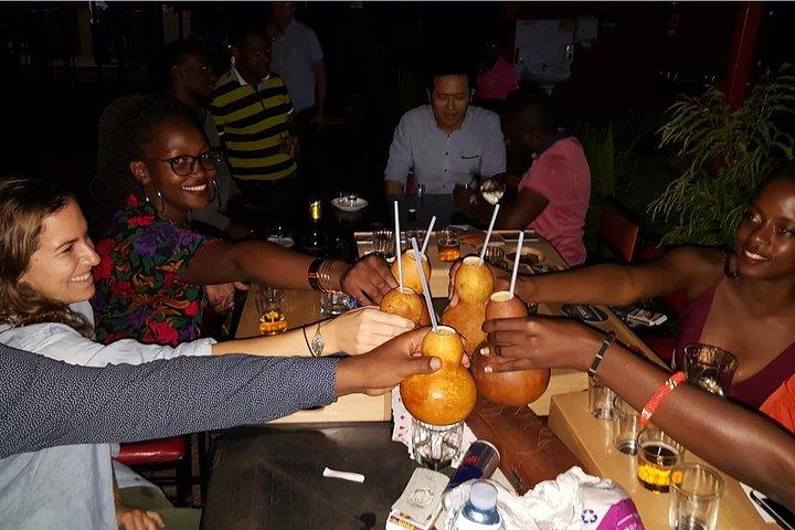 Kampala Bar Crawl, Dégustation de Bière et Street Food (6 Heures)