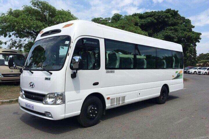 出発時のプライベート移動：ホーチミン市のホテルからタンソンニャット空港