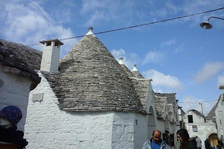 Área TRULLI visita ALBEROBELLO e LOCOROTONDO de Bari