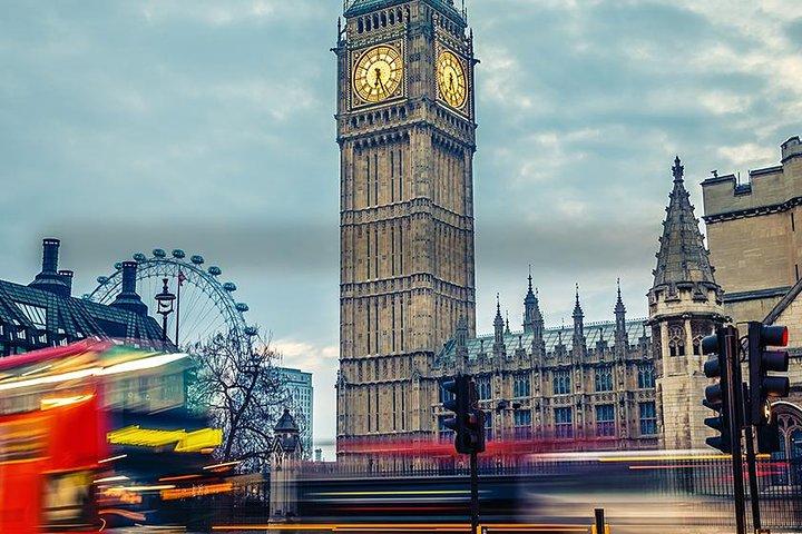 ロンドン中心部からスタンステッド空港へのロンドンのプライベートトランスファー