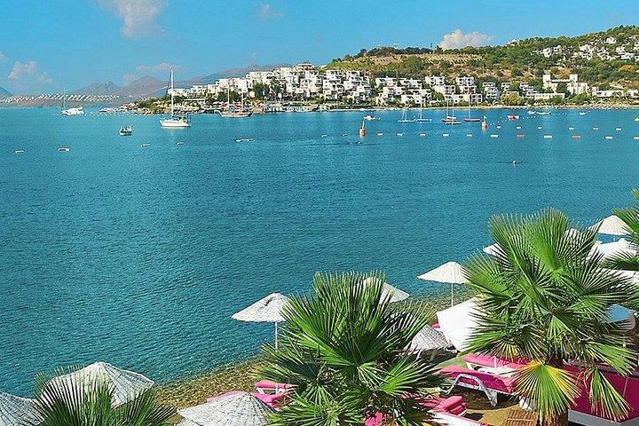 Bodrum PeninsulaホテルからBodrum空港へのBodrumプライベートトランスファー