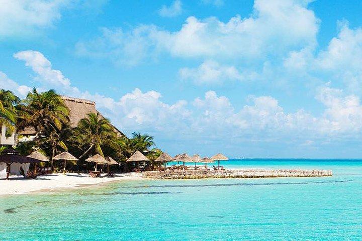 Cancunホテル周辺からCancun空港へのメキシコプライベートトランスファー
